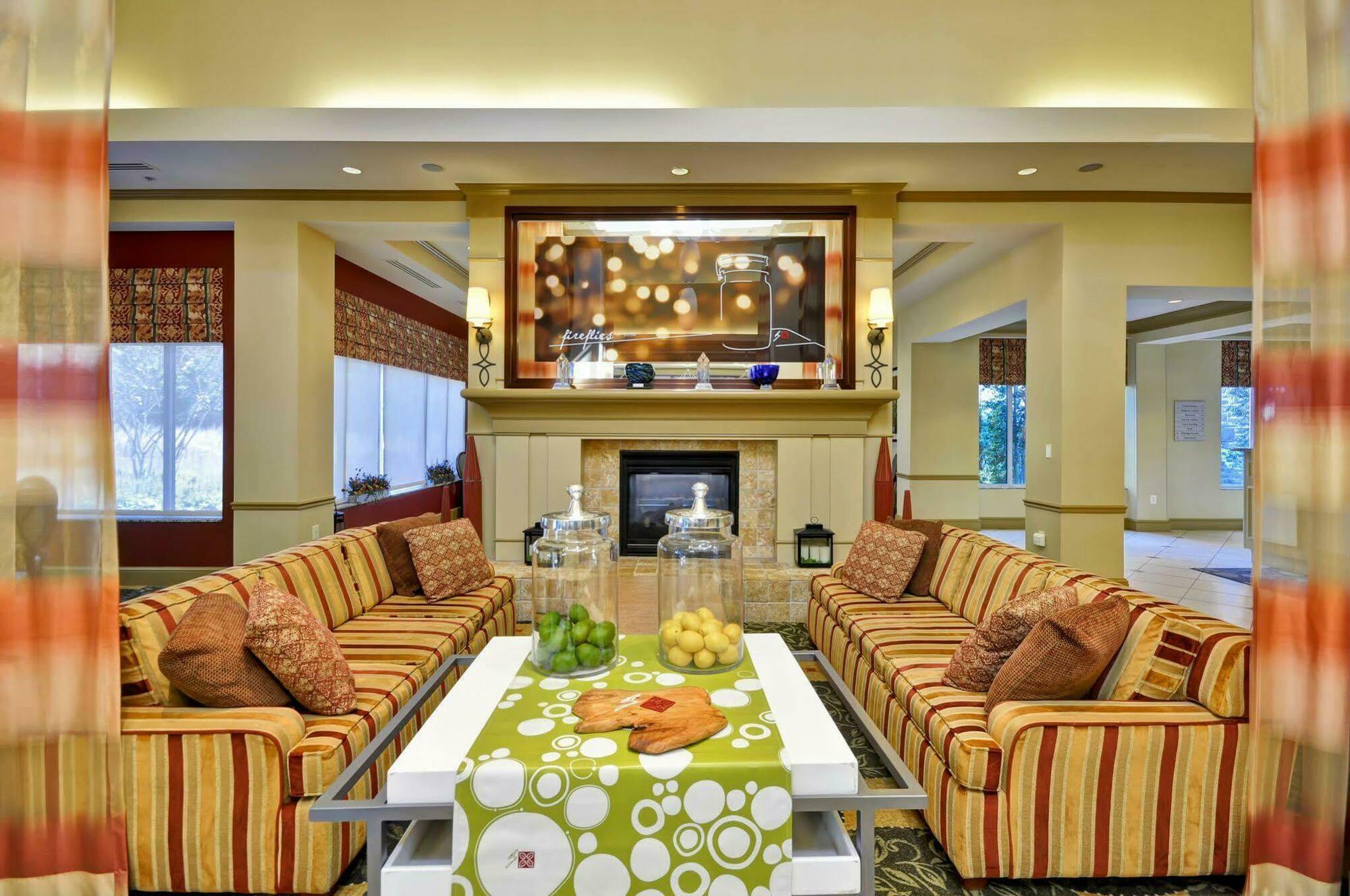 Hilton Garden Inn Blacksburg University Exteriér fotografie
