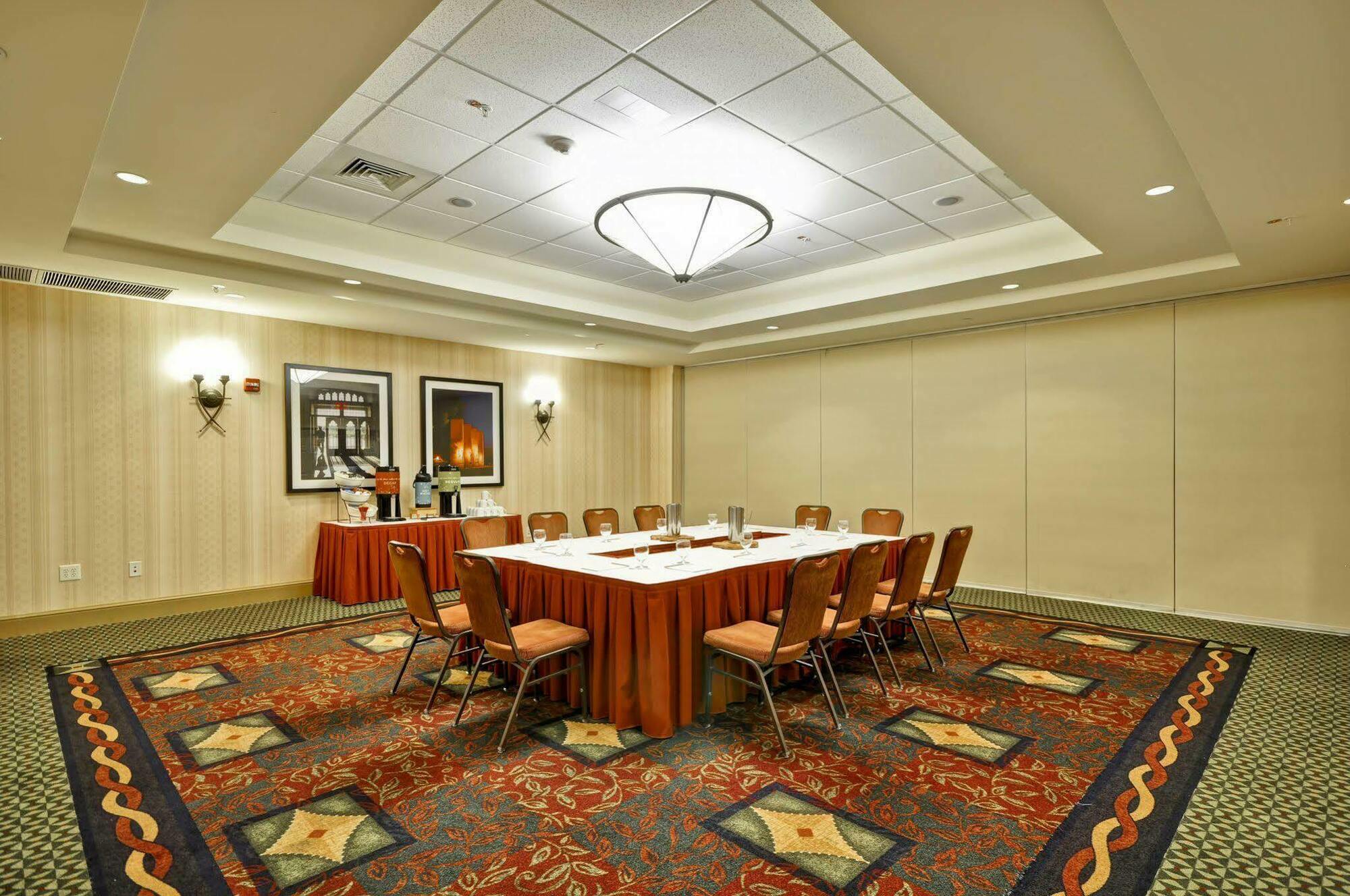 Hilton Garden Inn Blacksburg University Exteriér fotografie